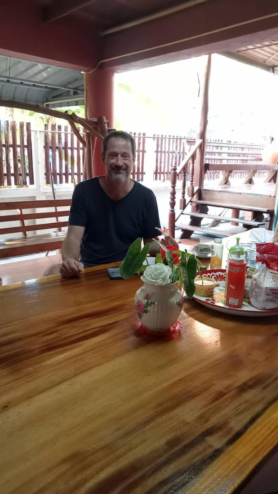 บ้านเรือนไทยมะลิเมืองเก่า スコタイ エクステリア 写真